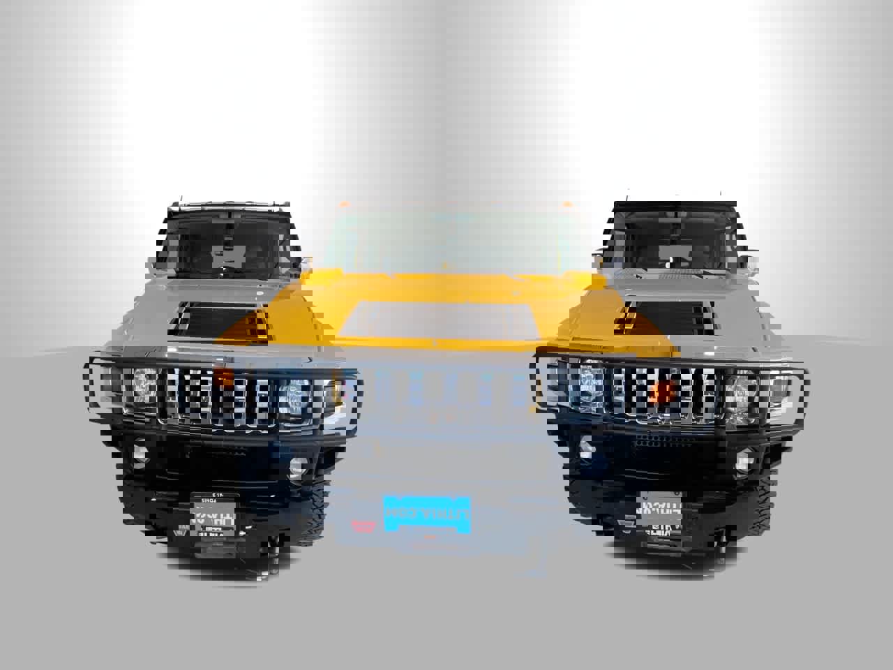 Used 2003 HUMMER H2 w/ Preferred Equipment Group image 3