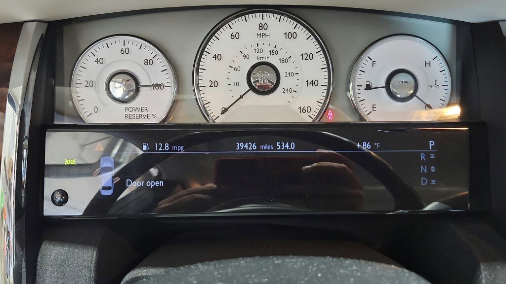 Used 2013 Rolls-Royce Ghost RWD image 20