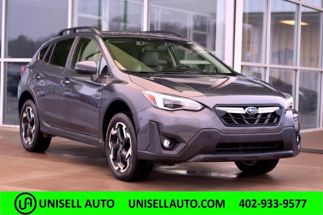 Used 2022 Subaru Crosstrek 2.5i Limited w/ Moonroof Package 1