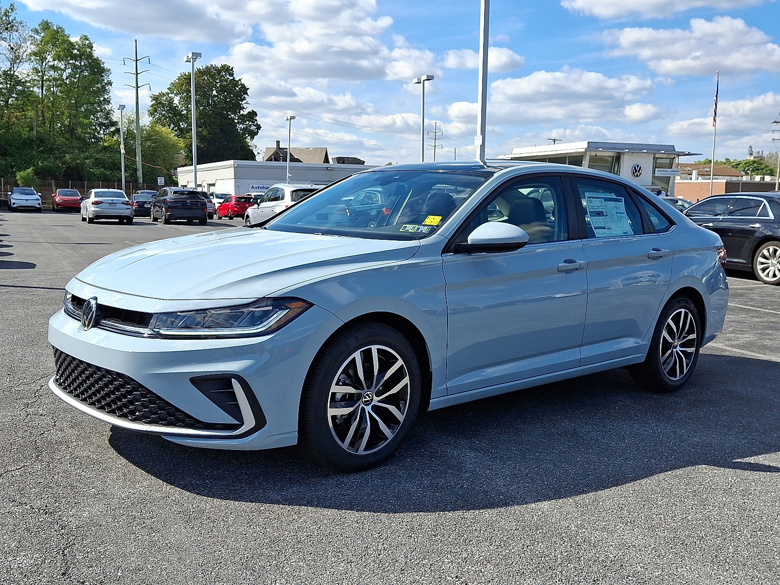 New 2026 Volkswagen Jetta SE image 3