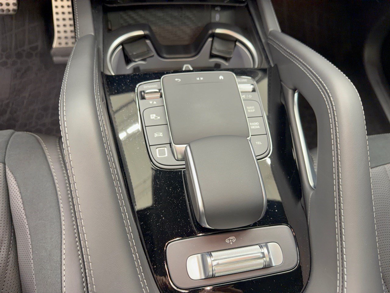 Used 2025 Mercedes-Benz GLE 53 AMG 4MATIC Coupe image 31