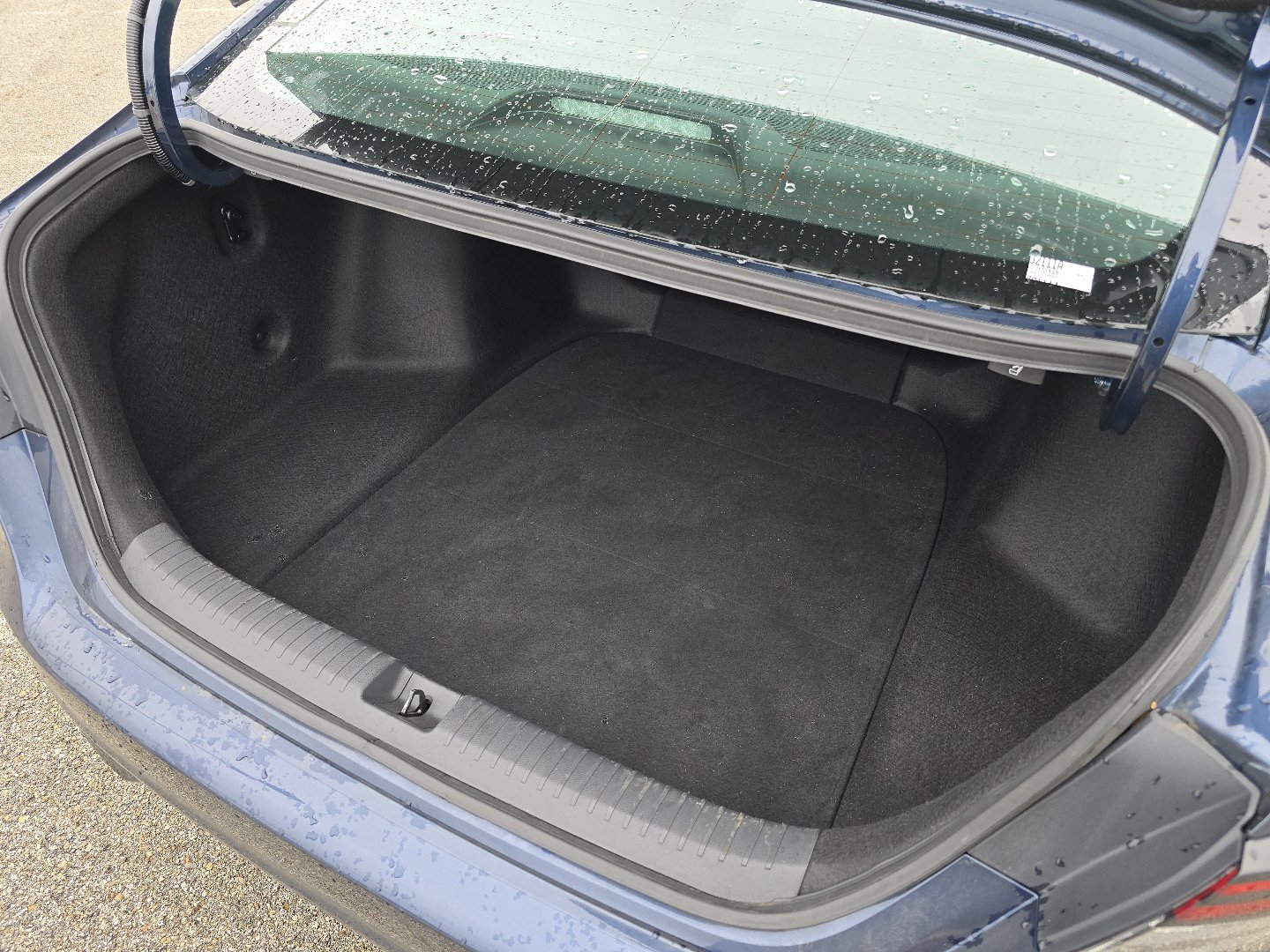 Used 2024 Honda Accord EX-L image 18