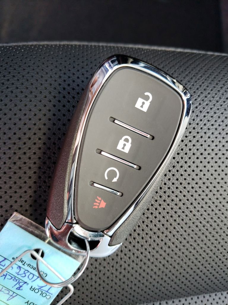 New 2026 Chevrolet Trax ACTIV w/ Sunroof Package image 25