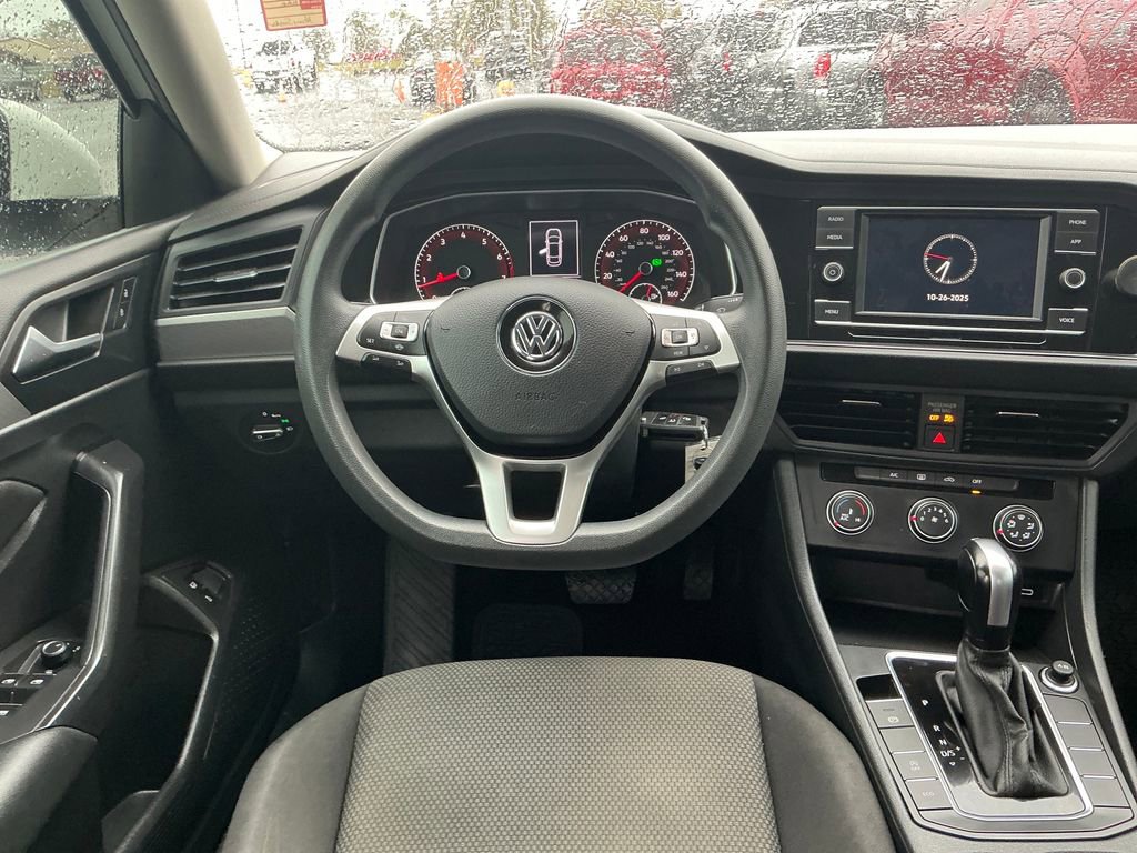 Used 2021 Volkswagen Jetta S image 18
