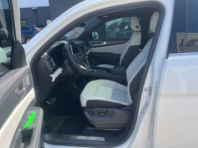 New 2026 Volkswagen Atlas Cross Sport SEL Premium R-Line image 24