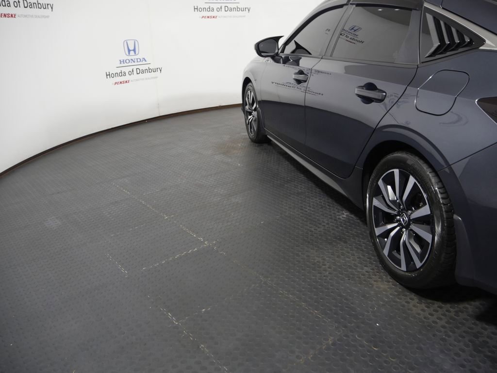 Used 2022 Honda Civic EX-L image 11