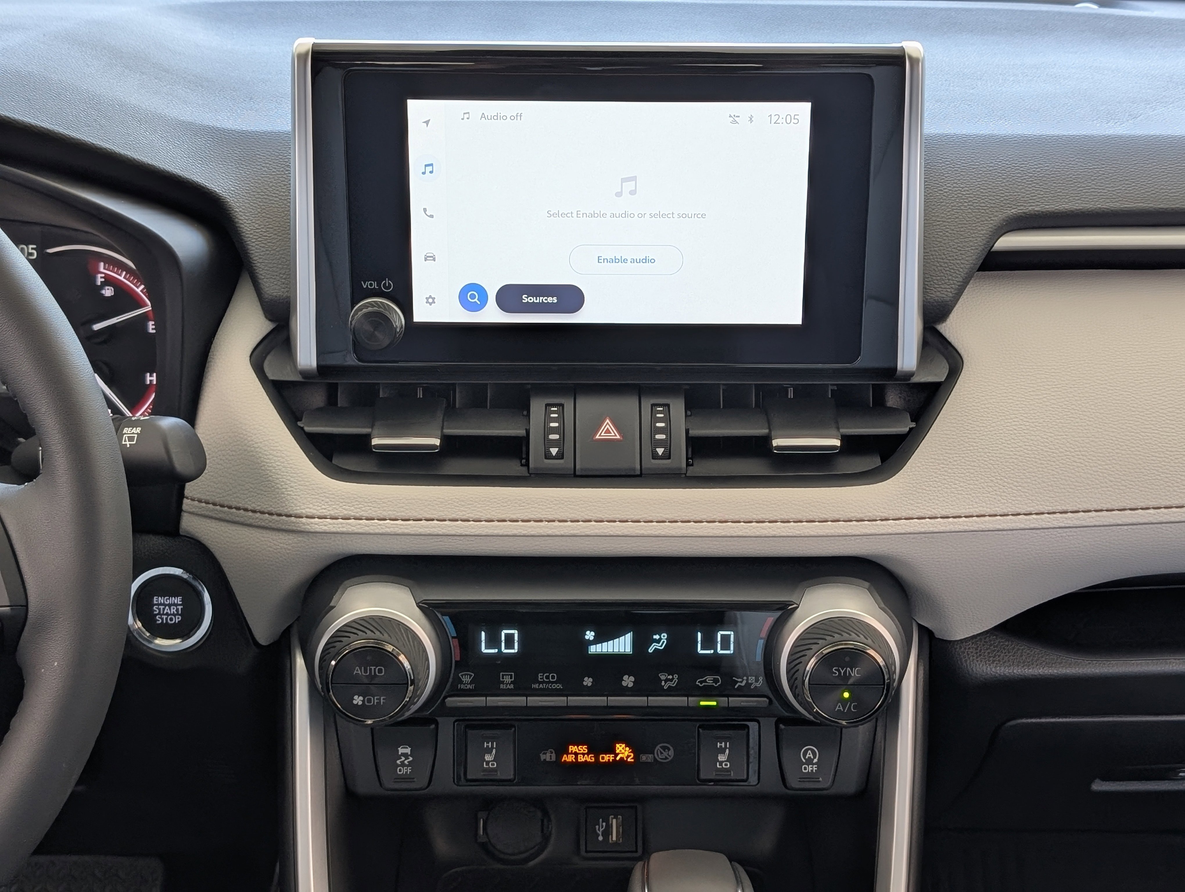 Used 2025 Toyota RAV4 XLE Premium w/ Weather Package AWD/4WD image 27