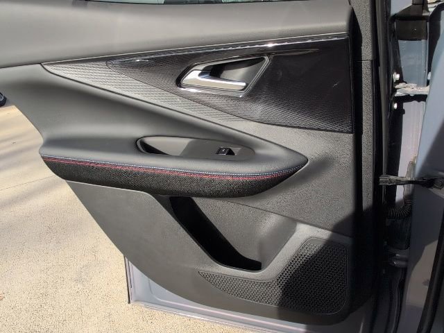 New 2025 Chevrolet Blazer EV RS image 9