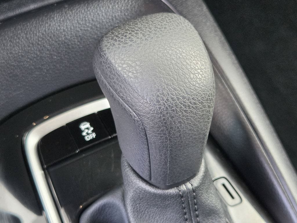 Used 2026 Toyota Corolla LE FWD image 20