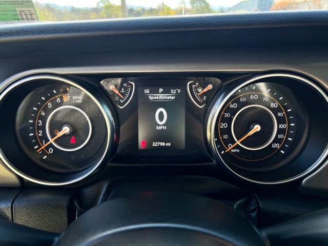 Used 2022 Jeep Gladiator Sport AWD/4WD image 11