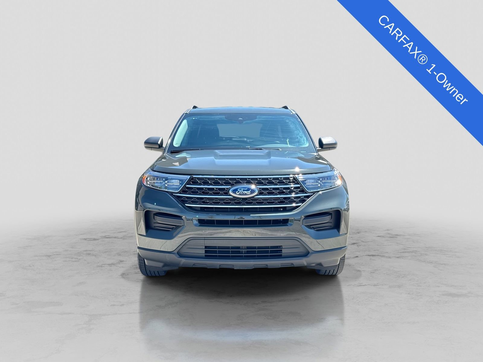 Used 2024 Ford Explorer XLT AWD/4WD image 12