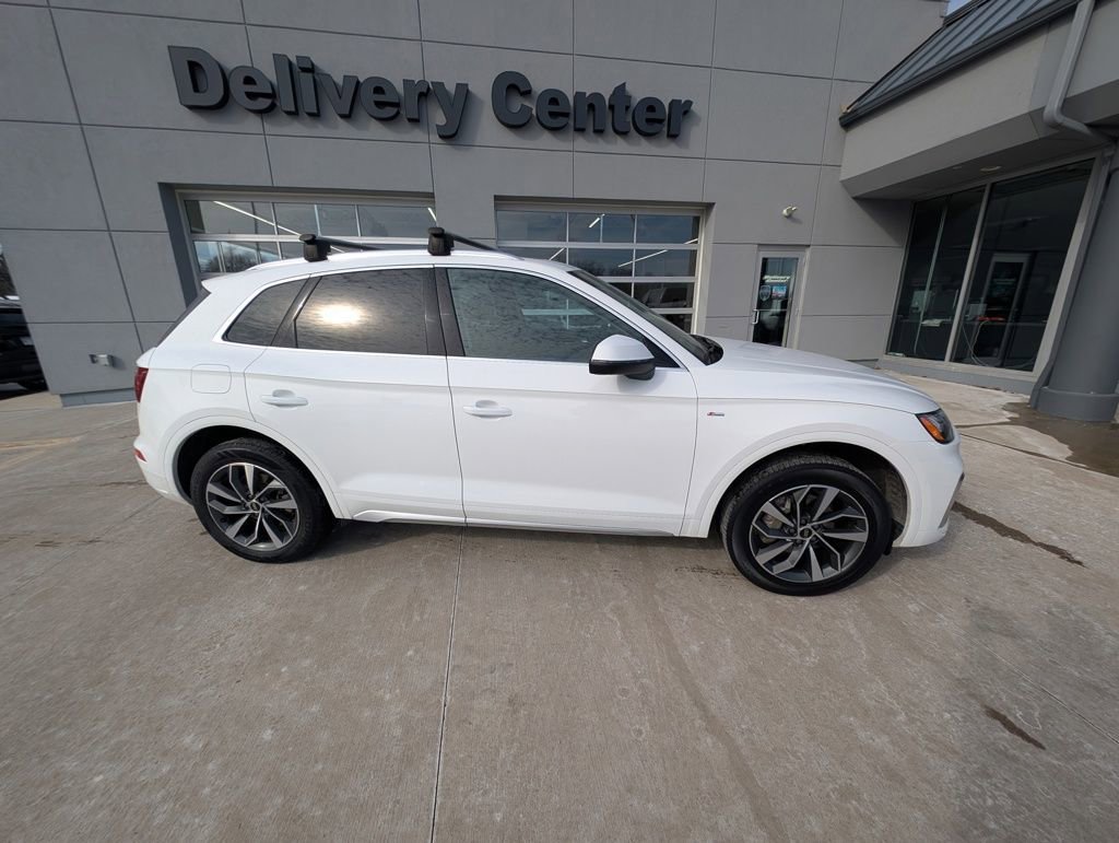 Used 2023 Audi Q5 2.0T Premium Plus image 3