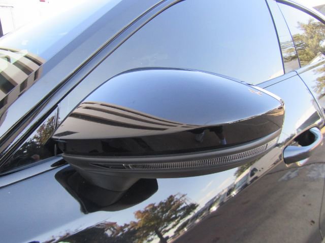 Used 2023 Audi e-tron GT Premium Plus image 18