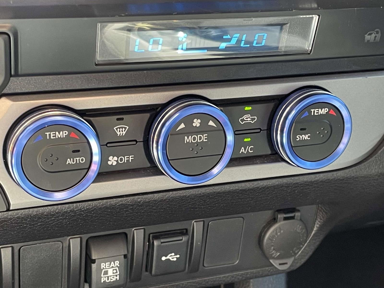 Used 2023 Toyota Tacoma SR5 w/ Technology Package image 20