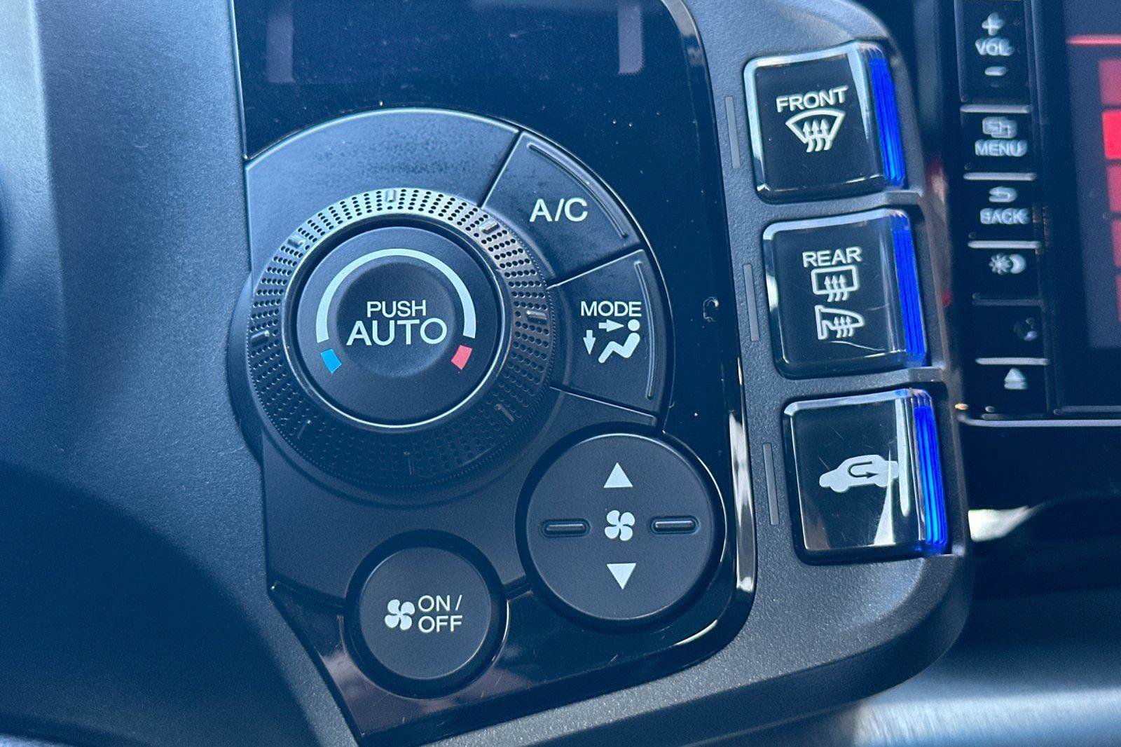 Used 2016 Honda CR-Z EX-L image 19