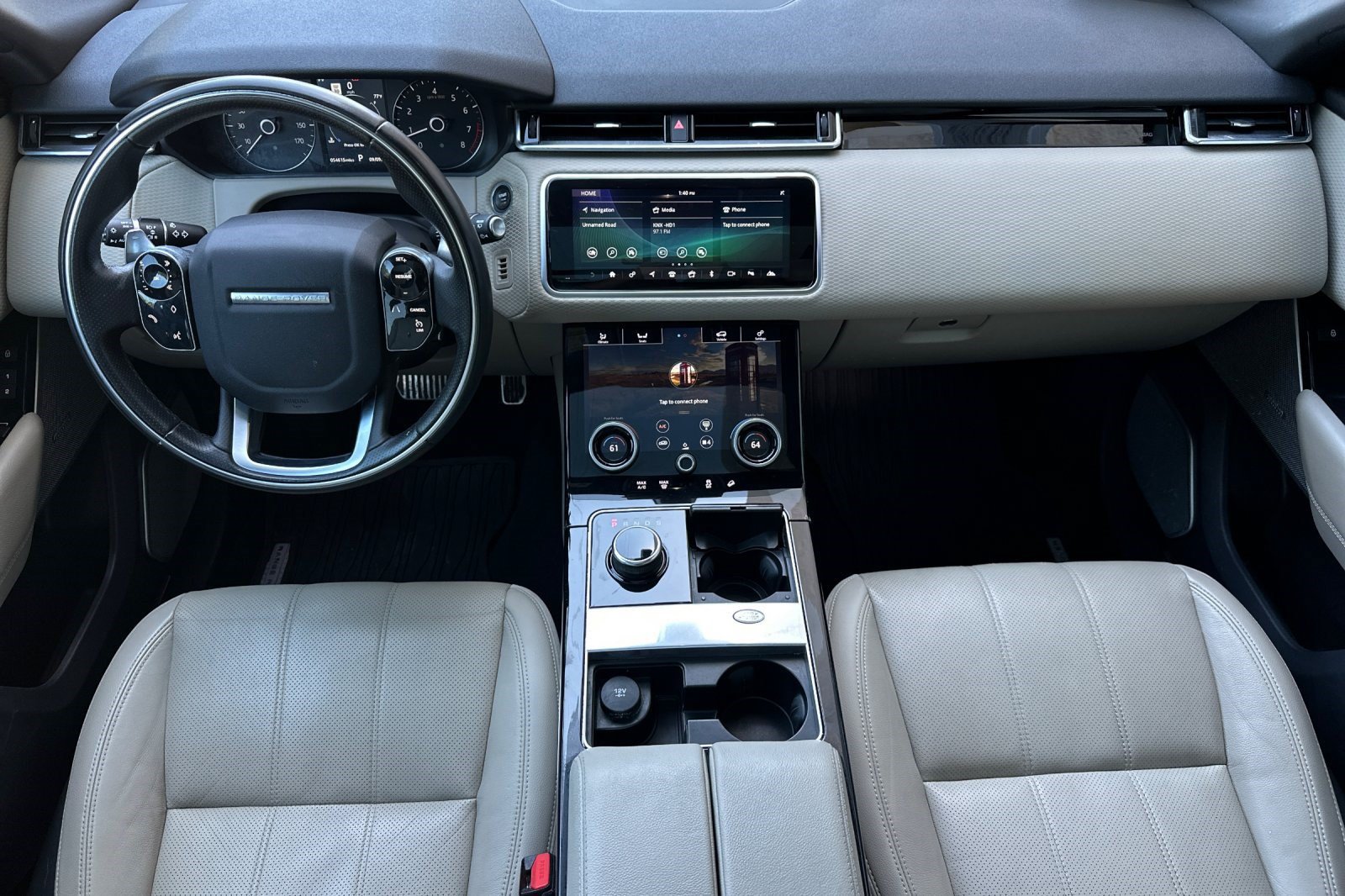 Used 2020 Land Rover Range Rover Velar R-Dynamic S AWD/4WD image 16