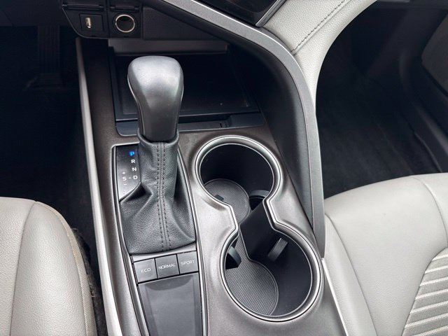 Used 2023 Toyota Camry SE FWD image 20