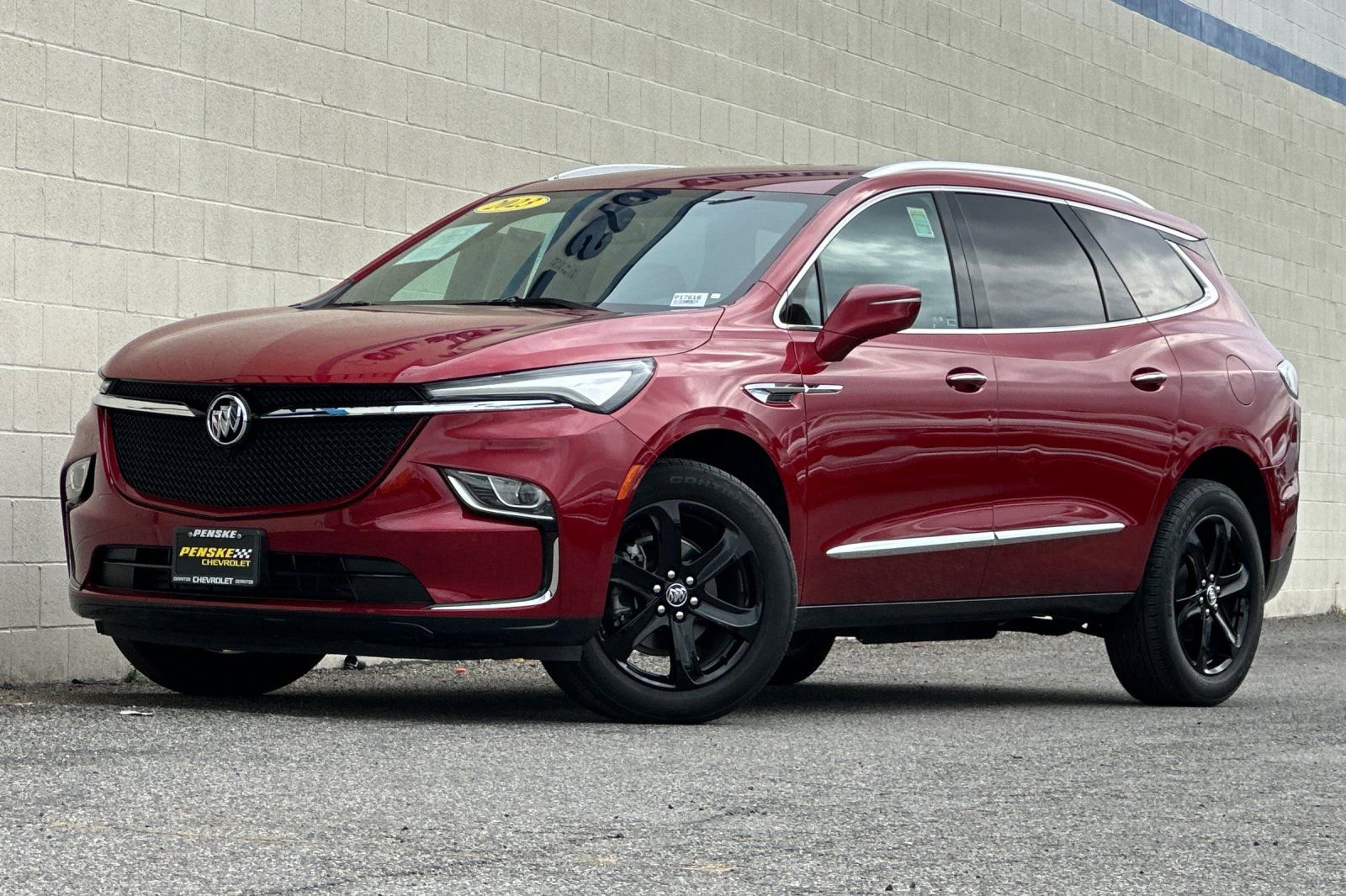 Certified 2023 Buick Enclave Essence w/ Sport Touring Edition image 8