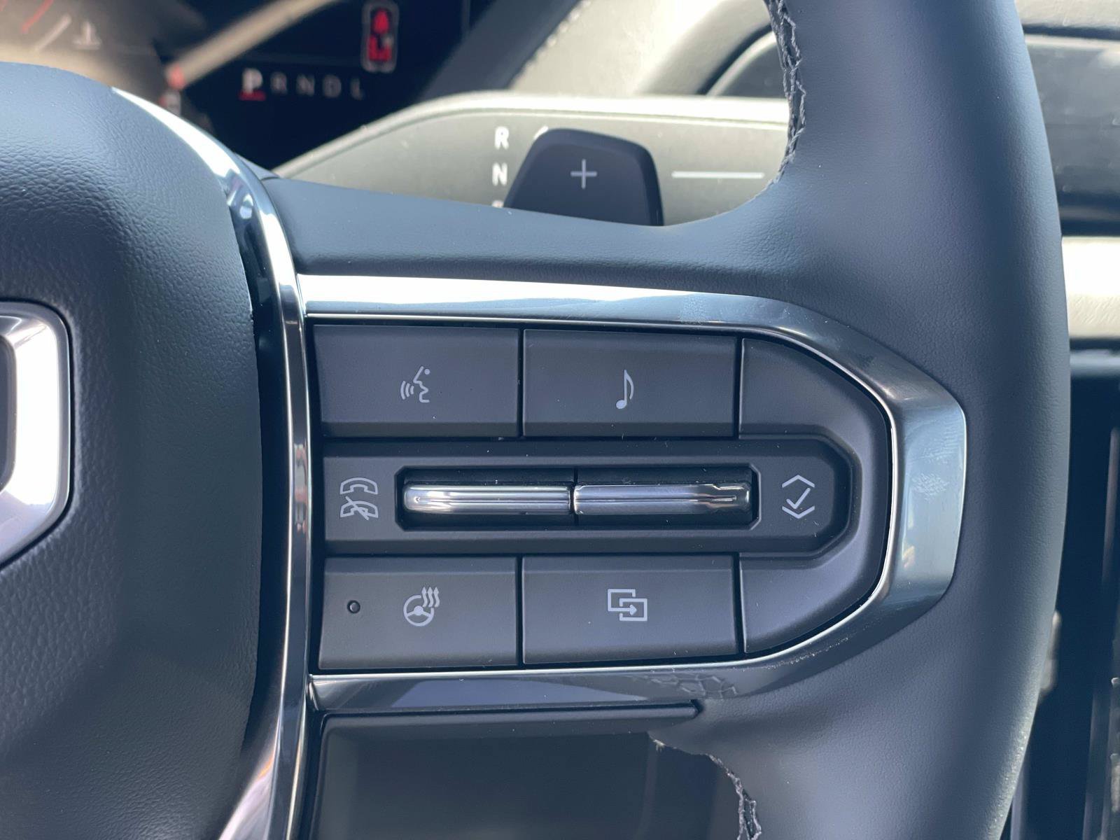 New 2026 GMC Yukon Denali AWD/4WD image 12
