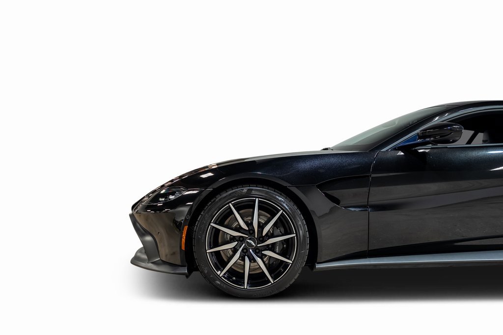 Used 2020 Aston Martin V8 Vantage Coupe image 28