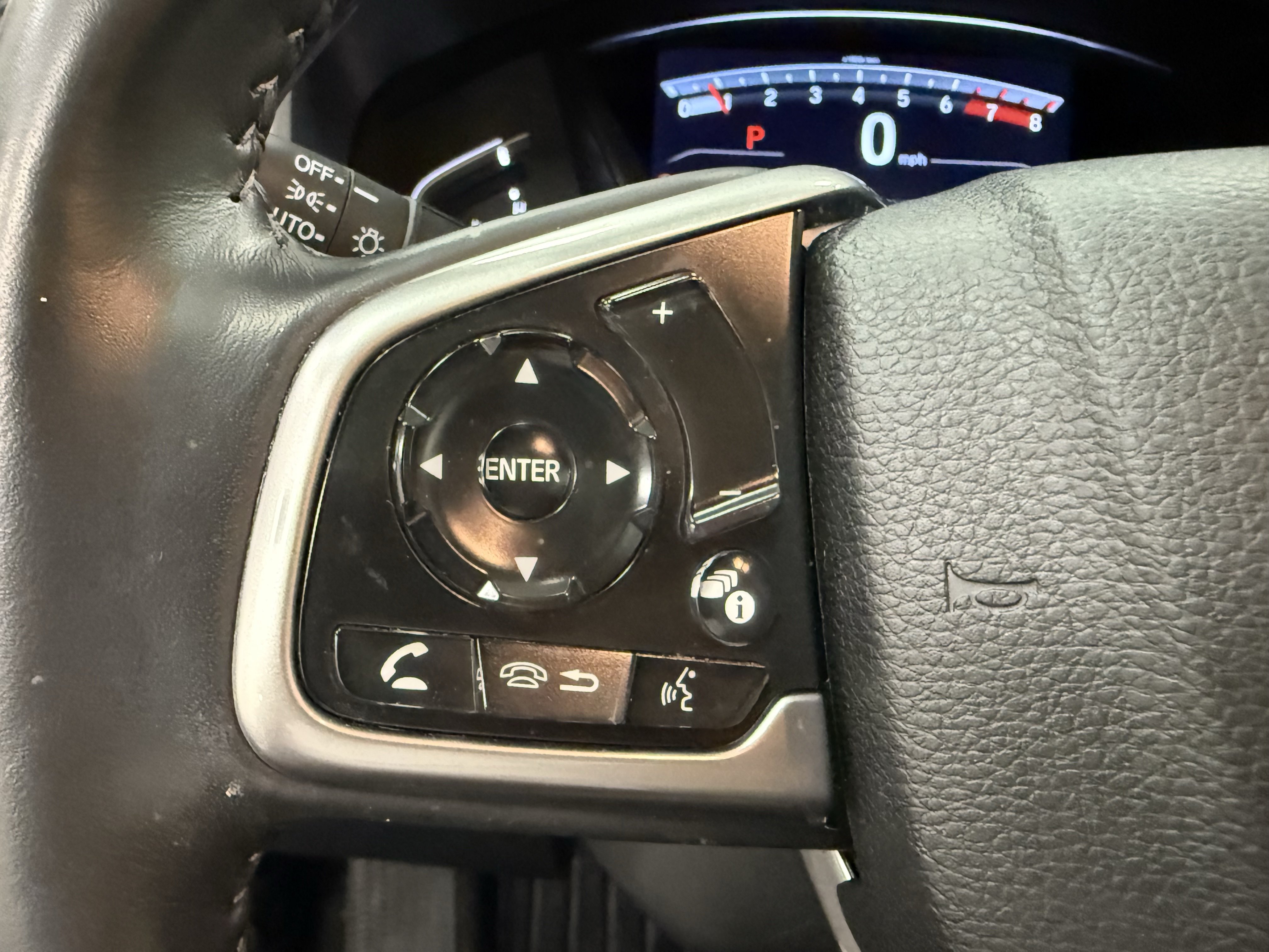 Used 2022 Honda CR-V Touring image 19