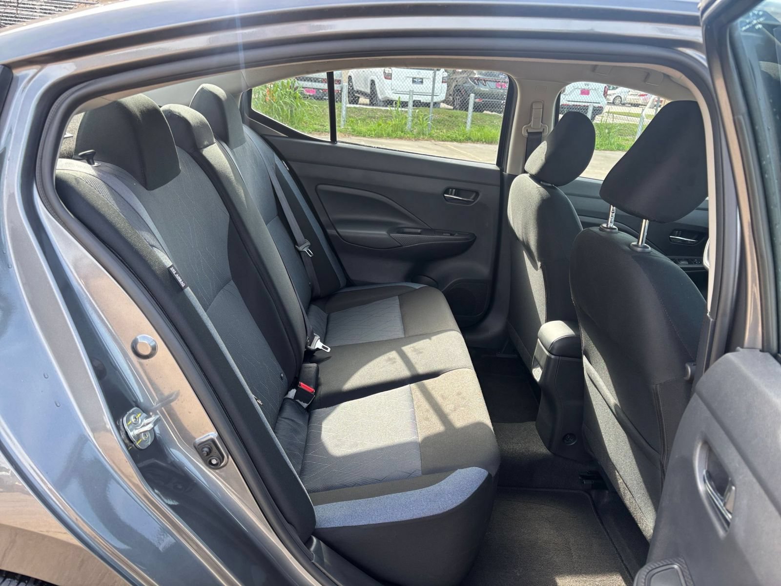 Used 2025 Nissan Versa SV FWD image 23