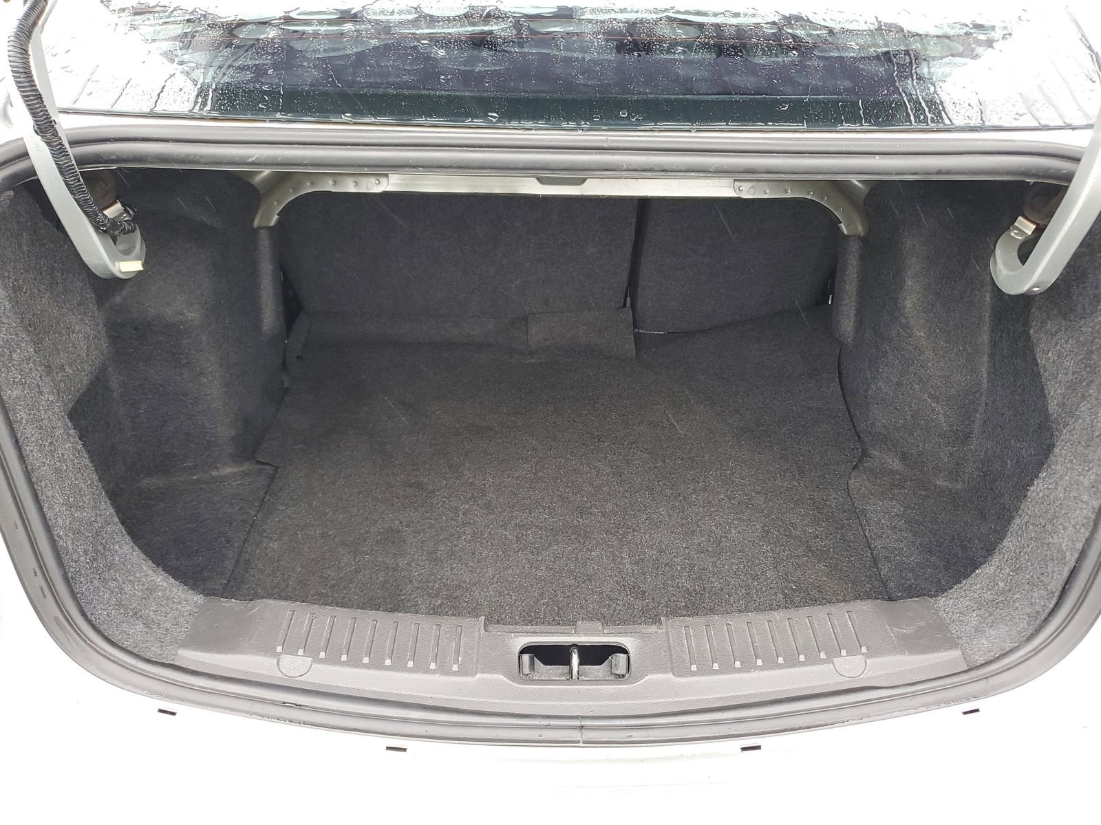 Used 2015 Ford Fiesta SE FWD image 7