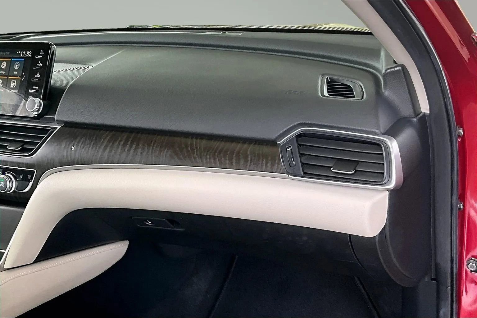 Used 2019 Honda Accord Touring image 23
