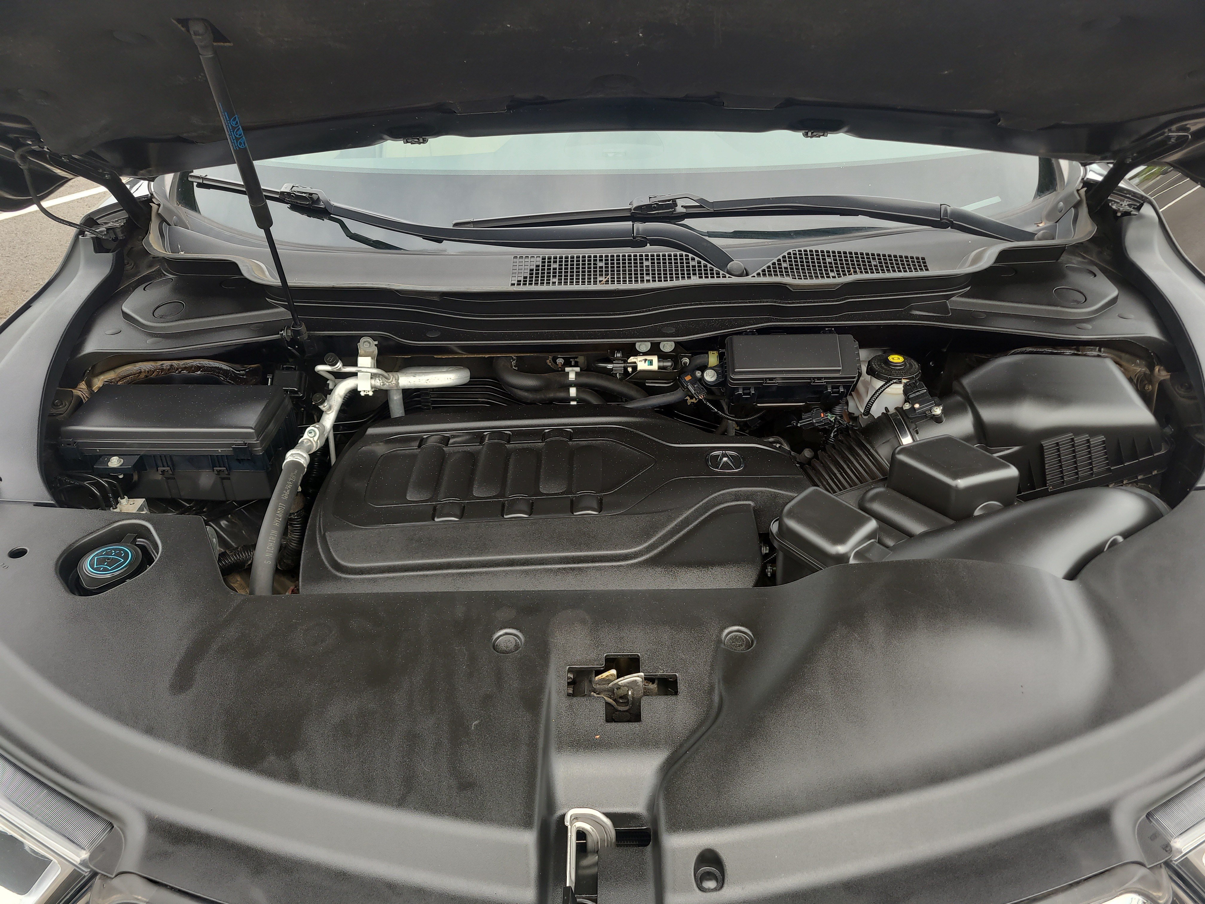 Used 2020 Acura MDX SH-AWD image 32