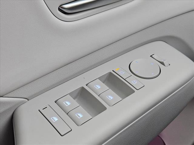 New 2026 Hyundai Kona SEL Premium image 18