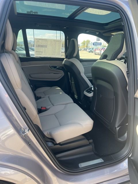 New 2026 Volvo XC90 B6 Plus w/ Protection Package Premier image 30