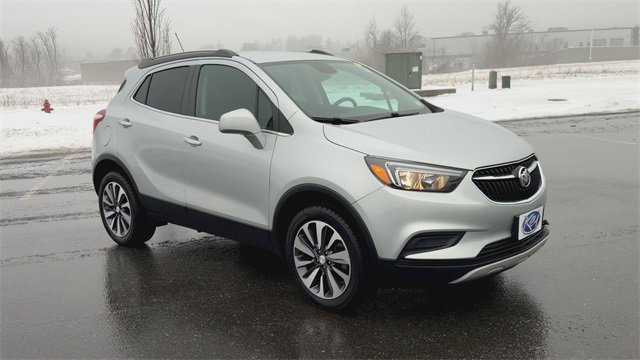 Used 2022 Buick Encore Preferred w/ Safety Package image 2