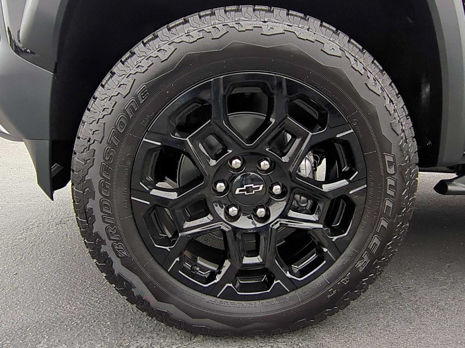 New 2026 Chevrolet Colorado Trail Boss w/ Midnight Edition AWD/4WD image 30