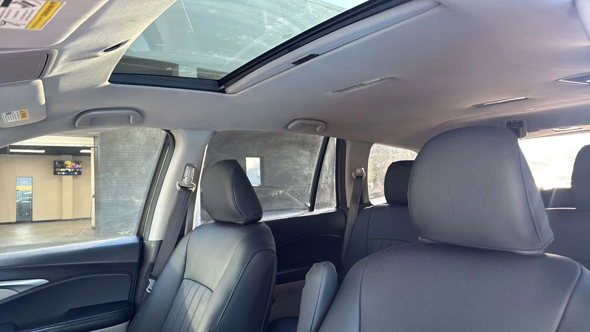 Used 2017 Honda Pilot EX image 25