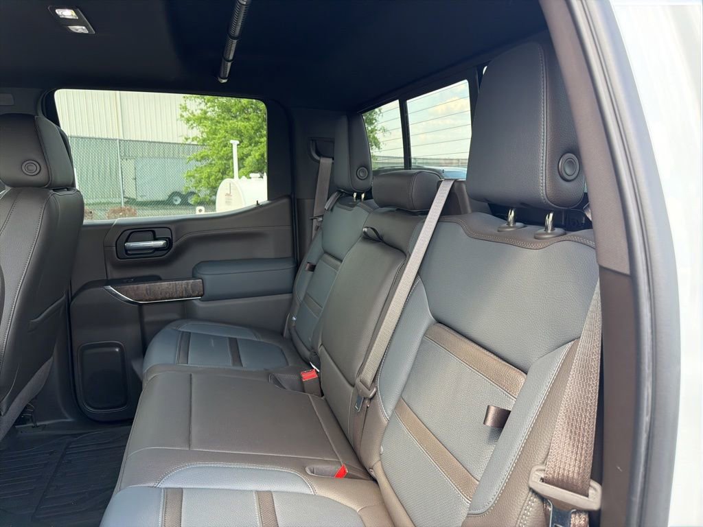 Certified 2021 GMC Sierra 1500 Denali w/ Denali Ultimate Package AWD/4WD image 15