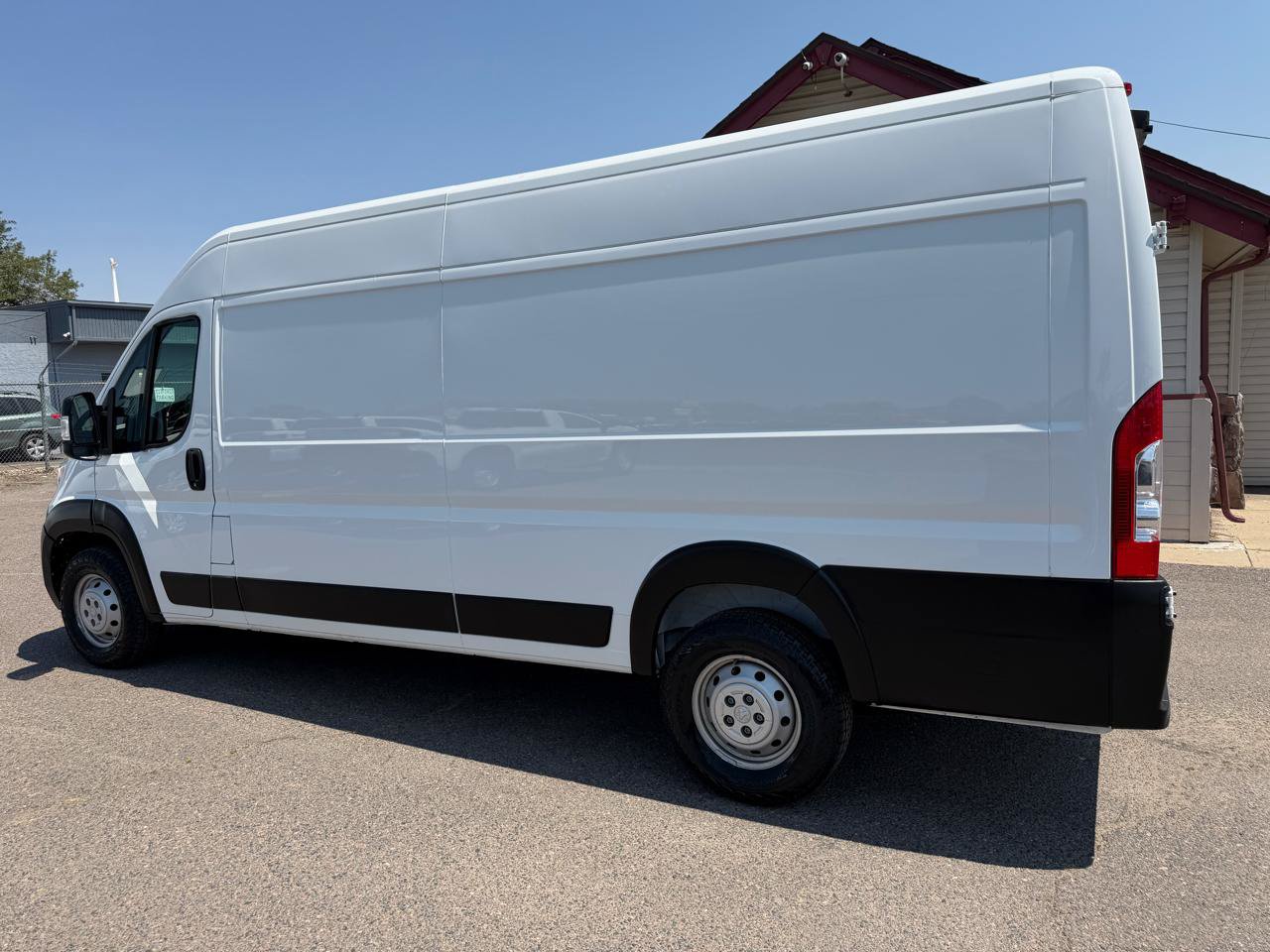 Used 2023 RAM ProMaster 3500 FWD image 6