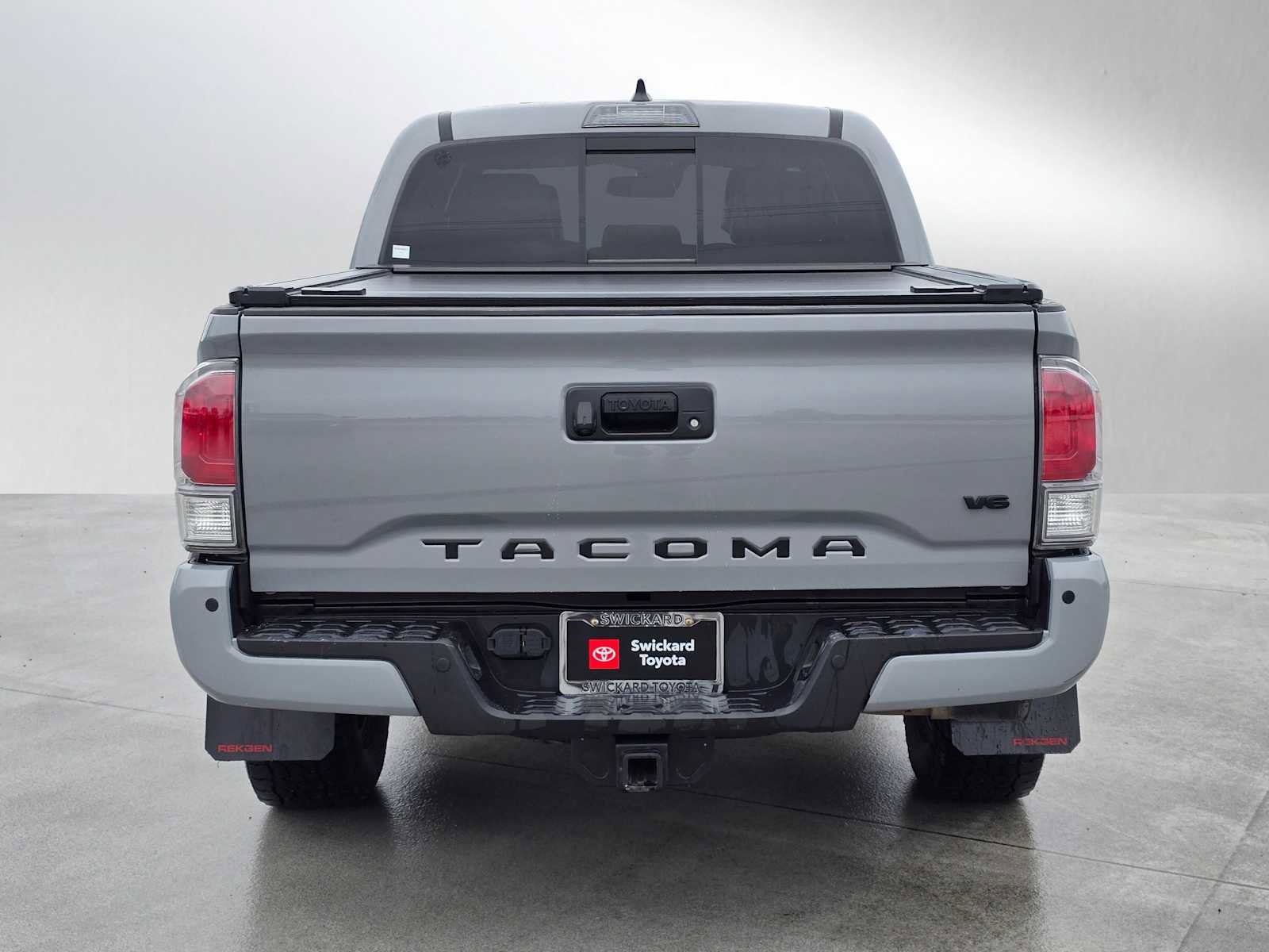 Certified 2021 Toyota Tacoma TRD Off-Road w/ TRD Premium Off Road Package image 6