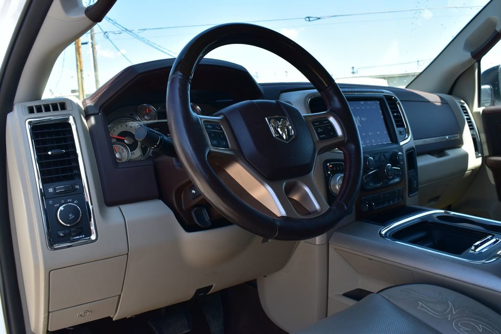 Used 2018 RAM 1500 Laramie Longhorn w/ Longhorn Southfork Package image 11