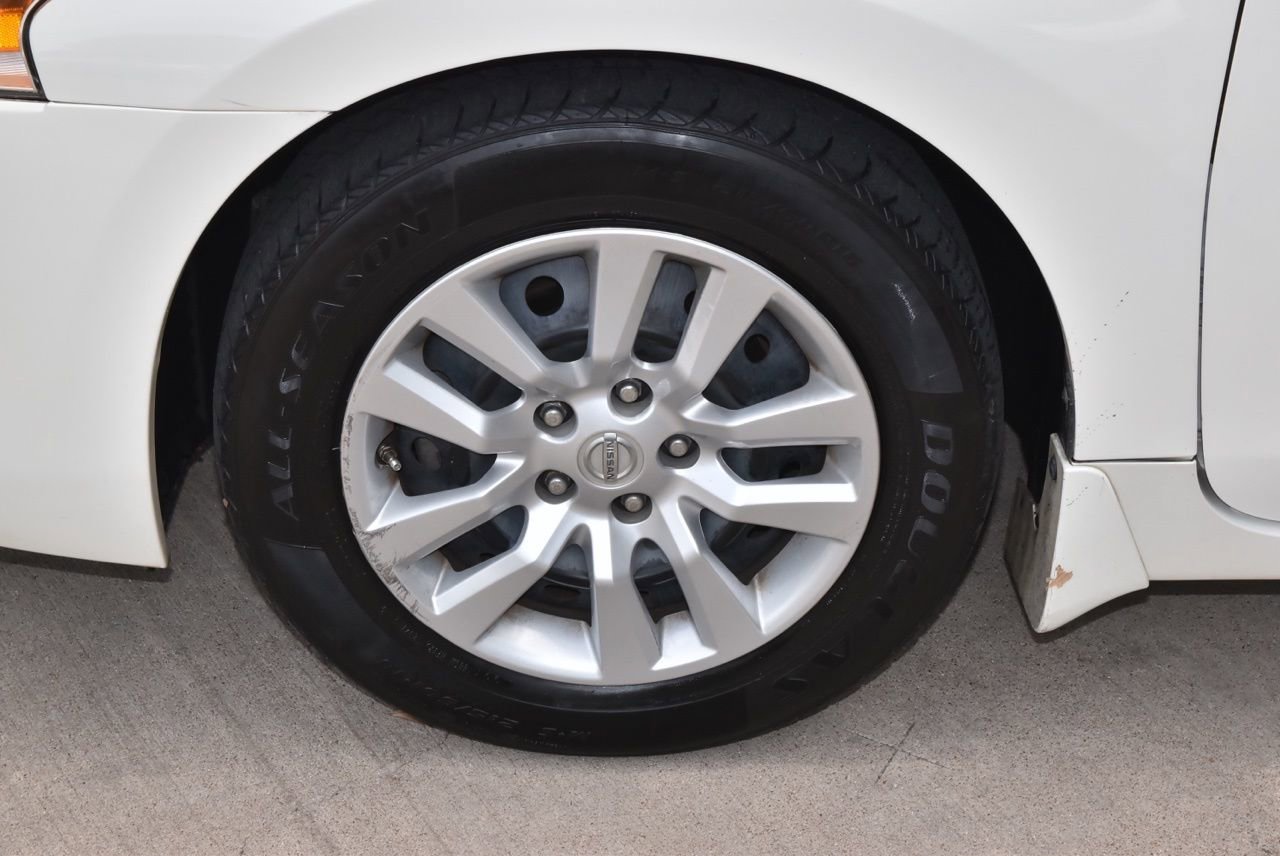 Used 2015 Nissan Altima 2.5 S w/ Power Driver Seat Package FWD image 34