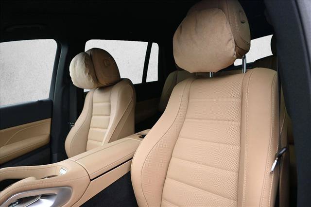 New 2026 Mercedes-Benz GLS 450 4MATIC image 9