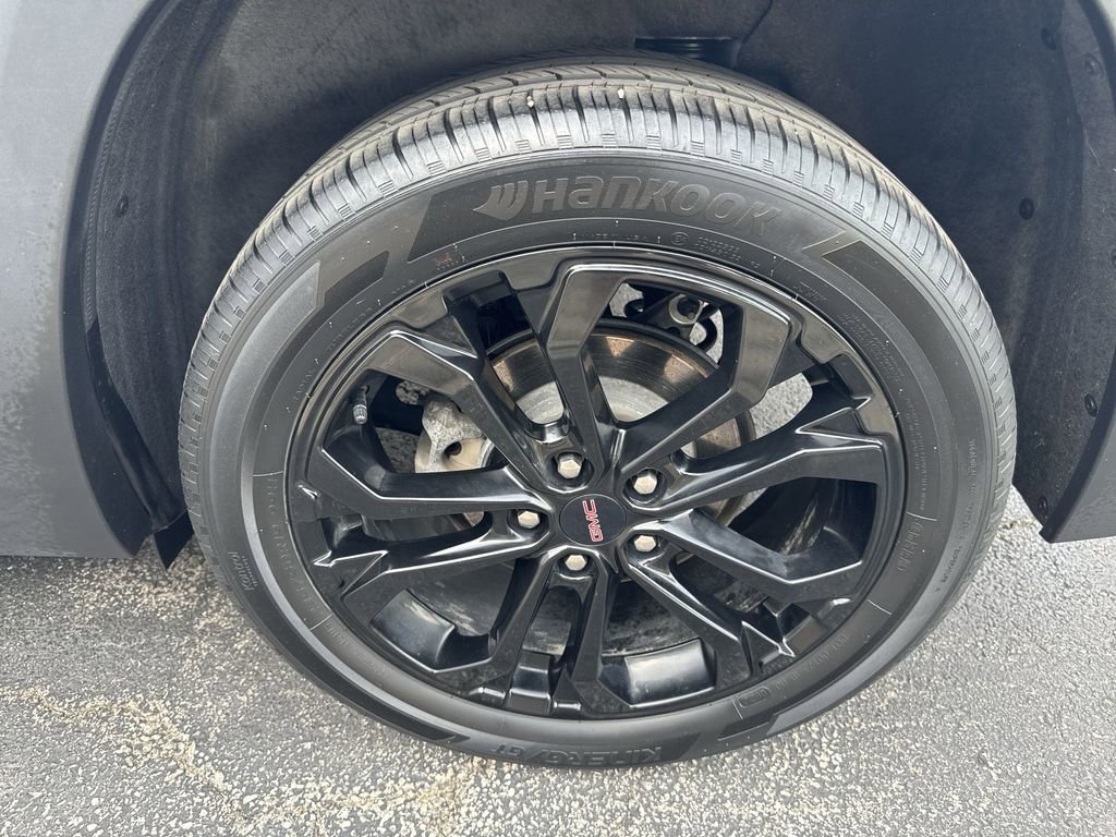 Certified 2022 GMC Terrain SLE w/ Driver Convenience Package image 31