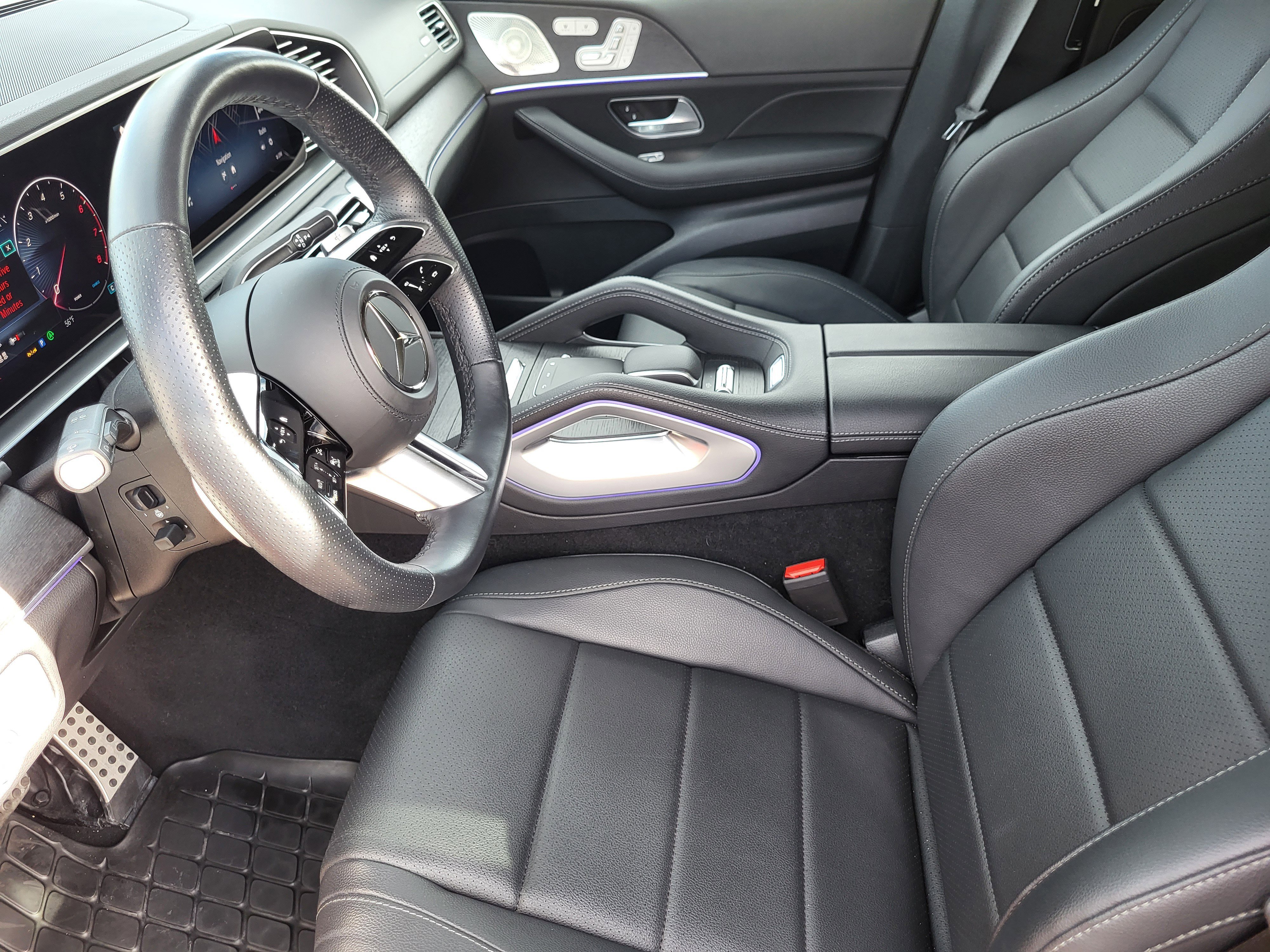 Used 2025 Mercedes-Benz GLS 450 4MATIC image 9