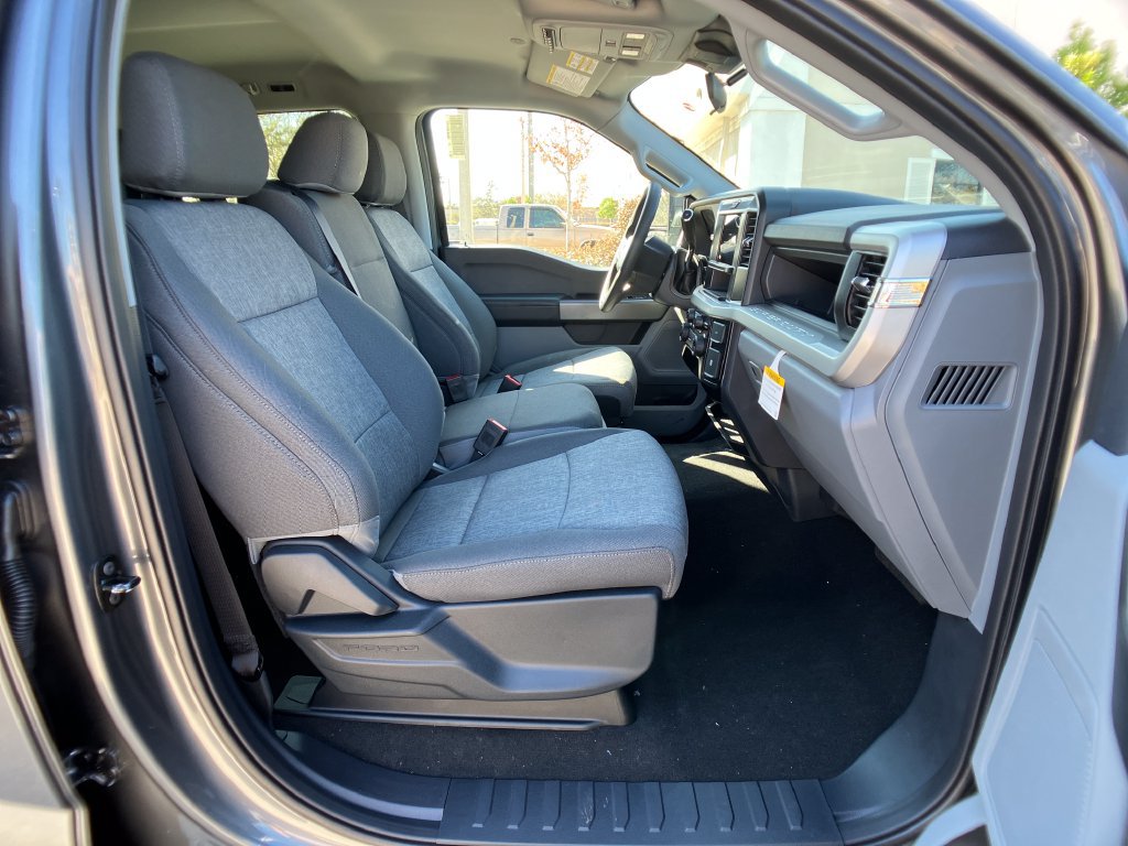 New 2026 Ford F250 XL w/ STX Appearance Package AWD/4WD image 5
