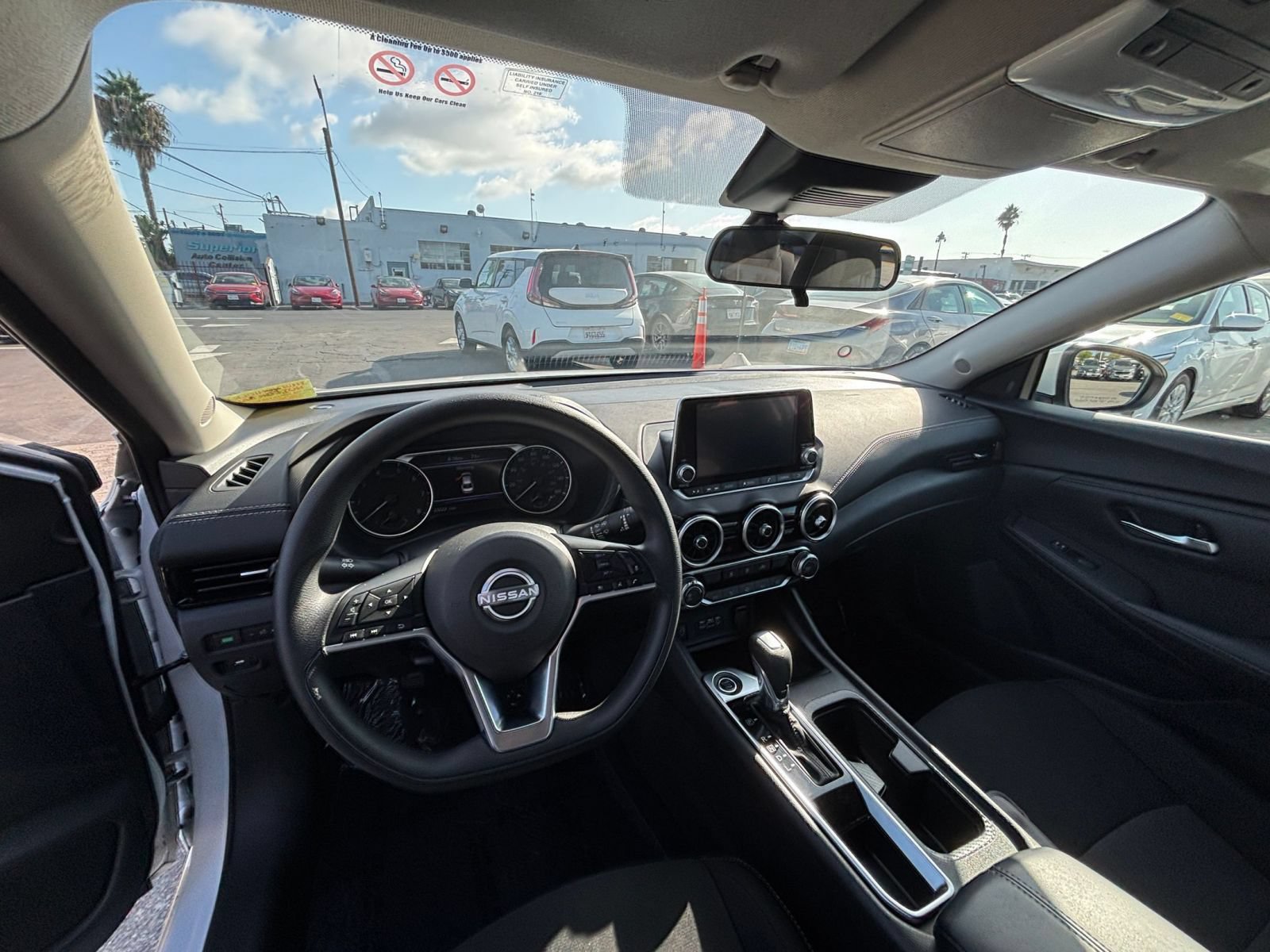 Used 2025 Nissan Sentra SV FWD image 32