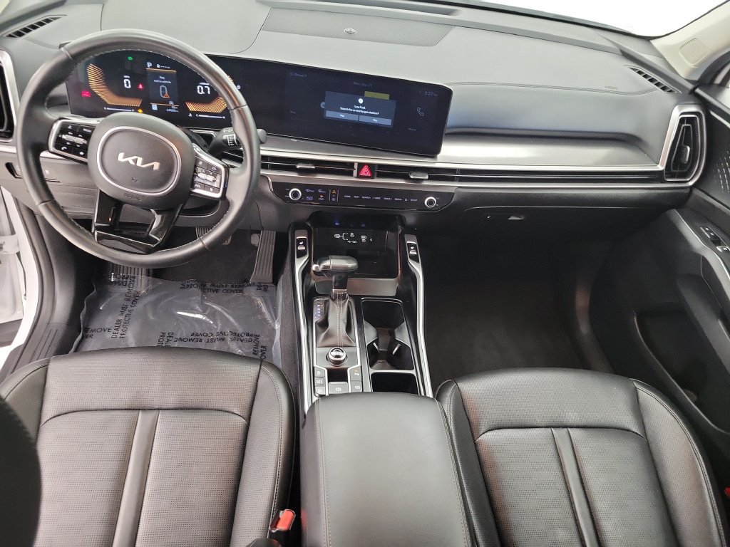 Used 2024 Kia Sorento S FWD image 14