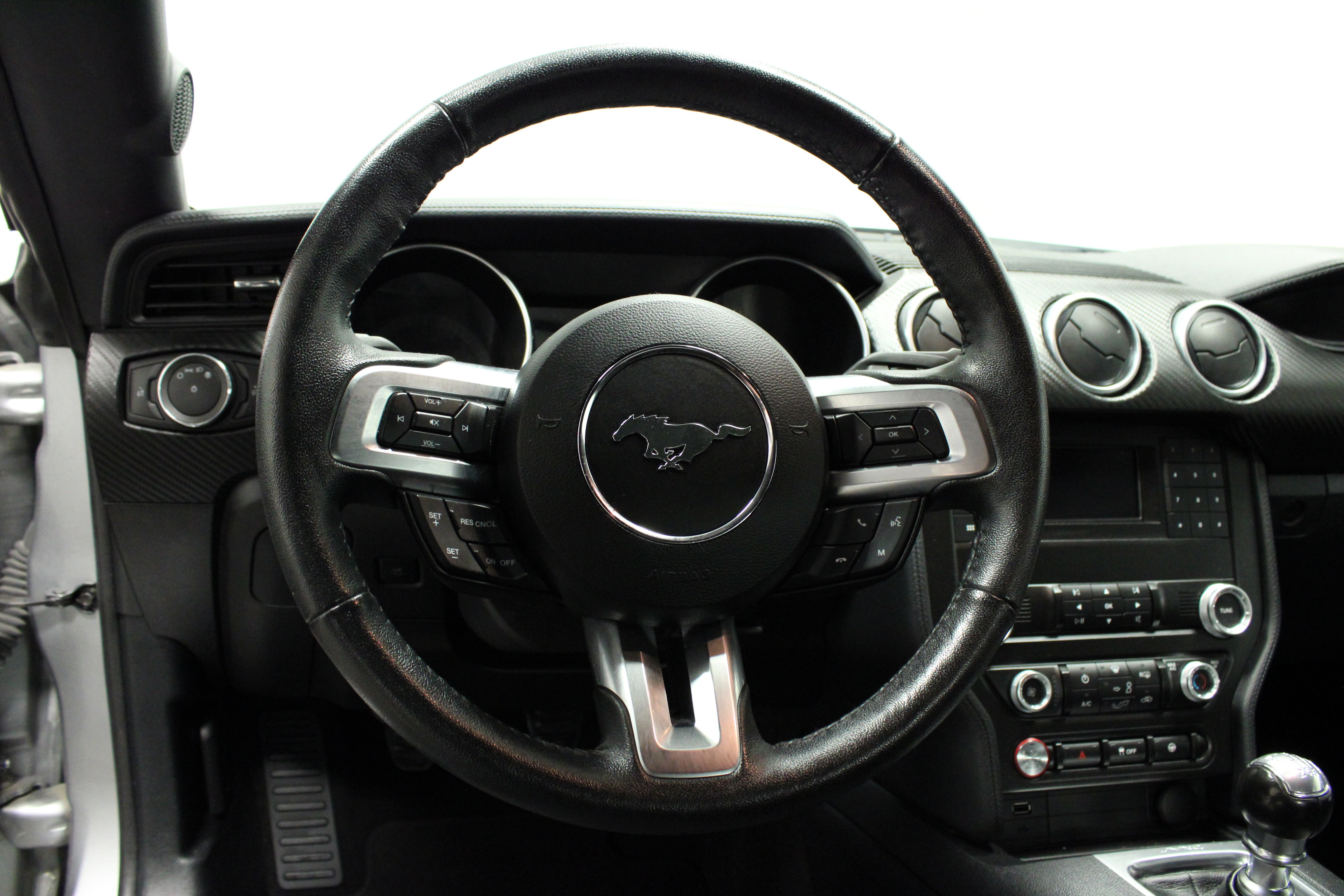 Used 2022 Ford Mustang Coupe RWD image 19