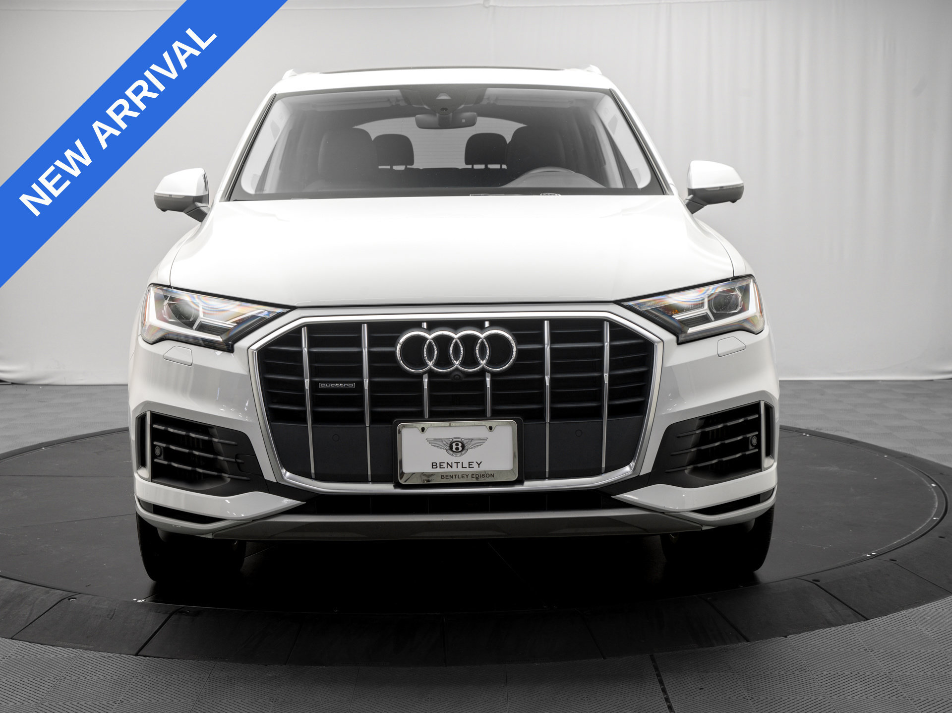 Used 2020 Audi Q7 3.0T Premium Plus AWD/4WD image 2