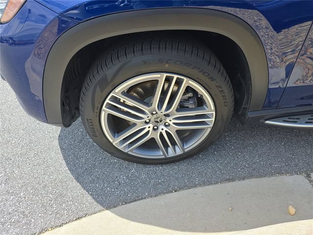 Certified 2022 Mercedes-Benz GLS 450 4MATIC image 11