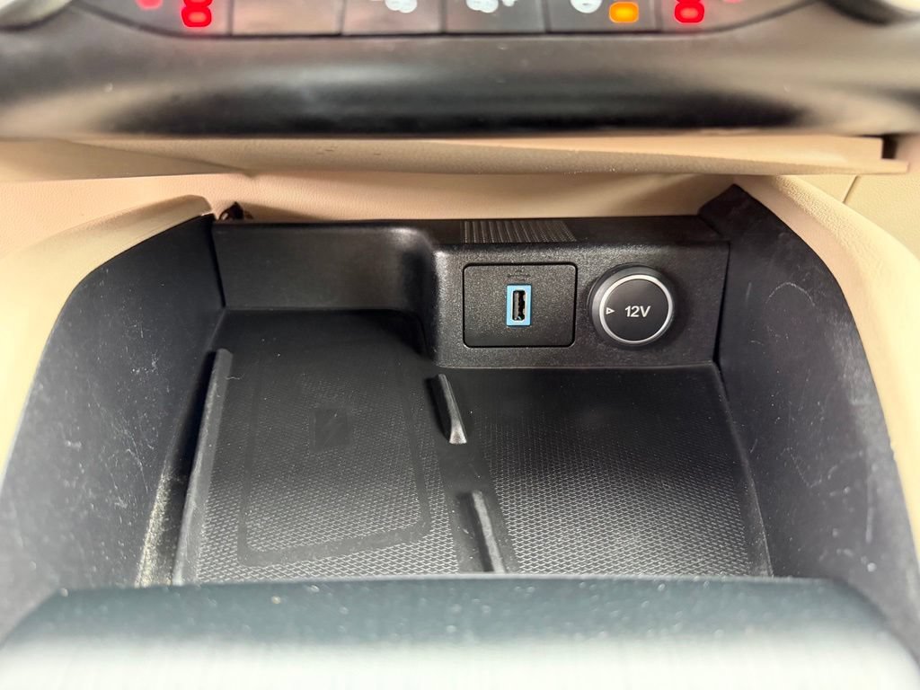 Used 2020 Ford Escape Titanium AWD/4WD image 28