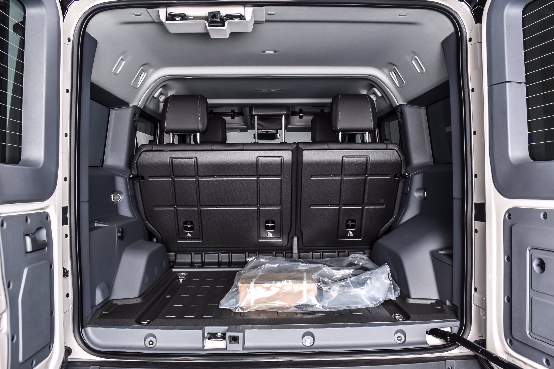New 2026 INEOS Grenadier Station Wagon AWD/4WD image 7